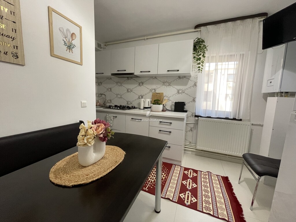 Apartament Cozzy Home