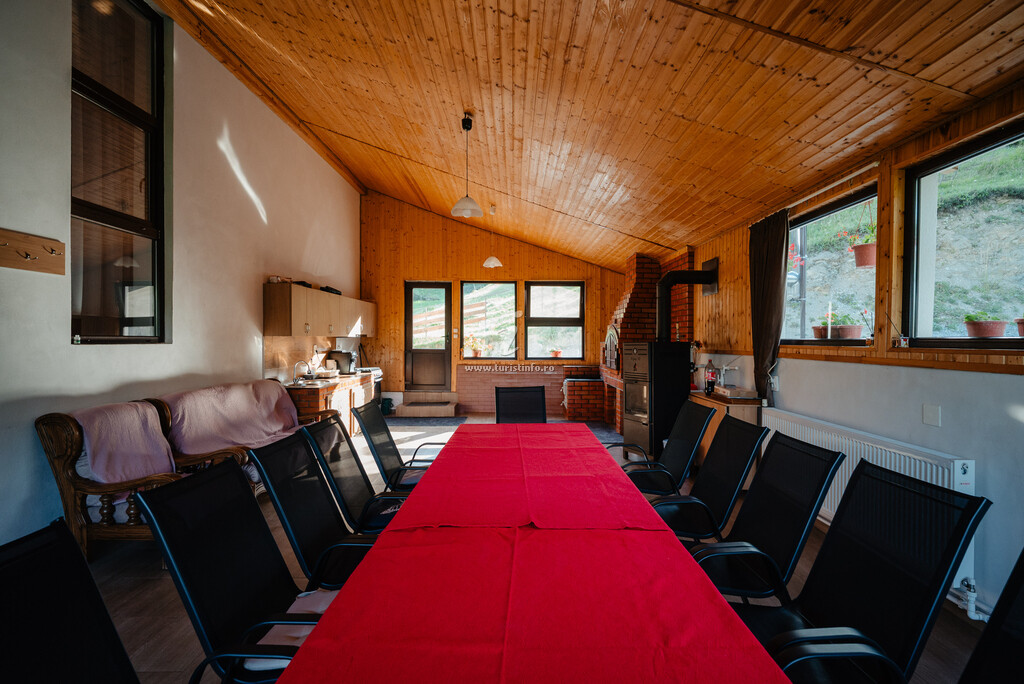 Casa Popas de Munte