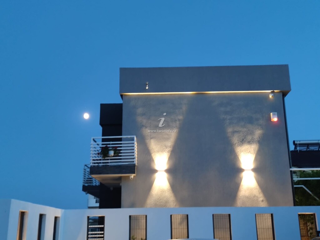 Camere de închiriat Atenin