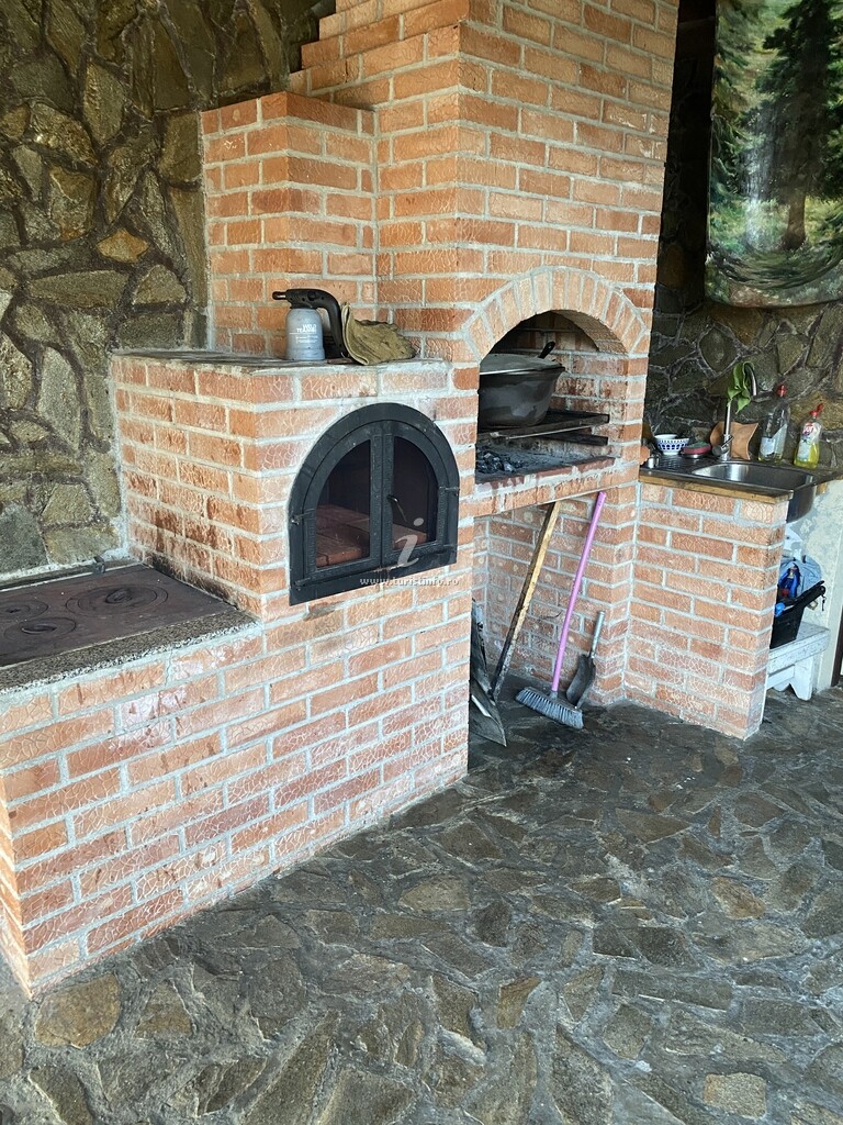 Pensiunea la Temelie