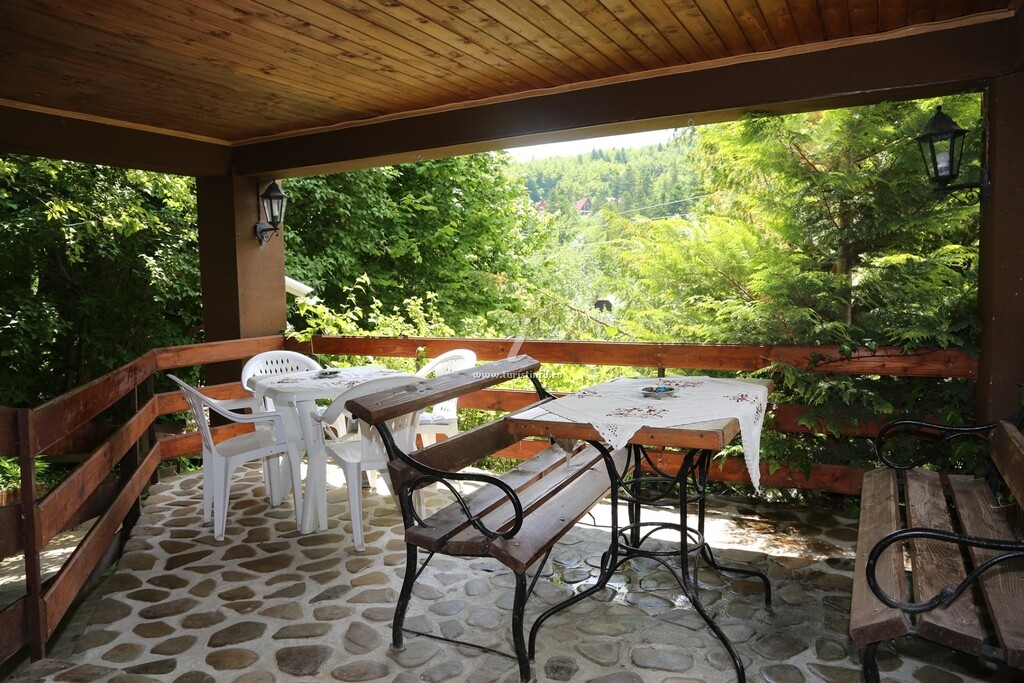 Pensiunea New Aosta Garden