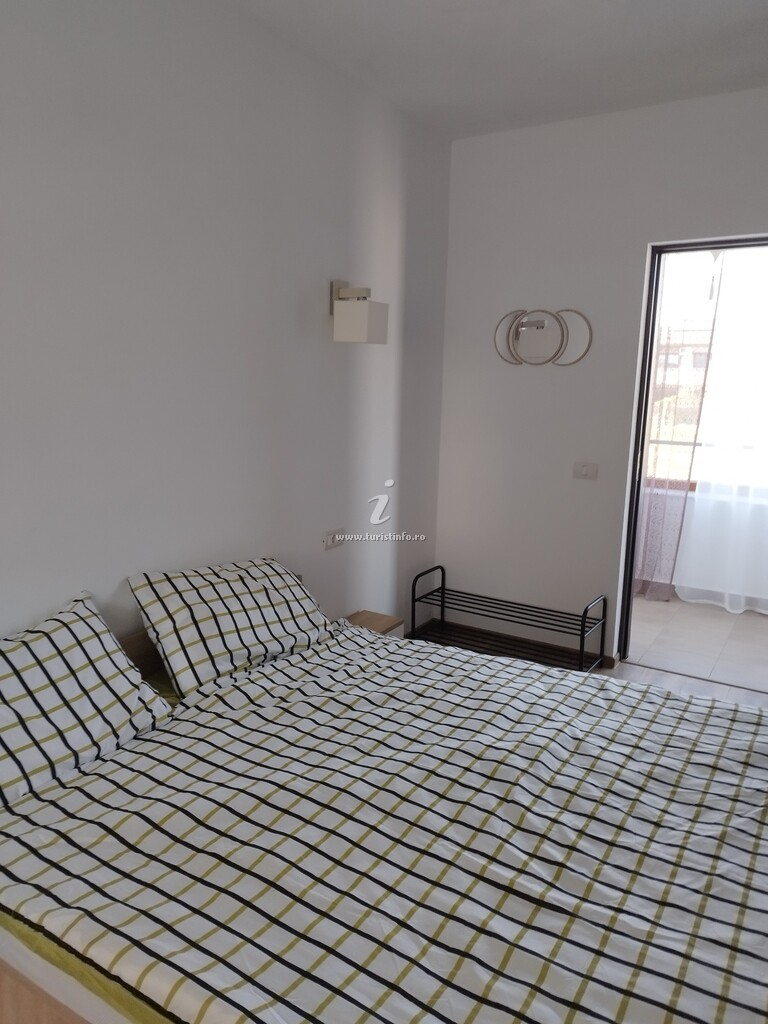 Camere de închiriat Edmond