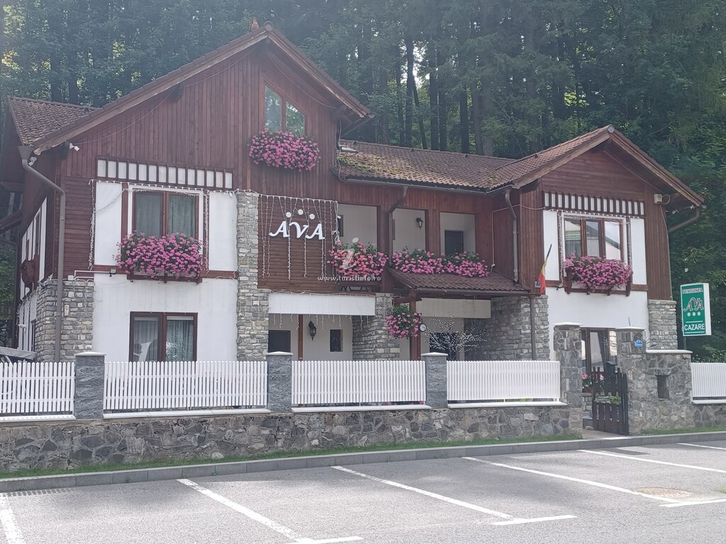 Pensiunea Ava
