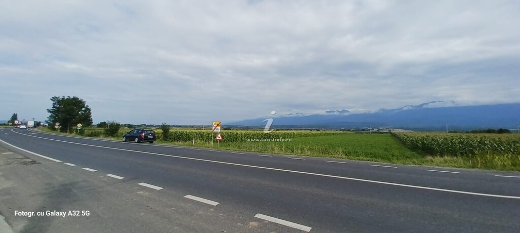 Pensiunea La Grătar `Hanul Ardealului`