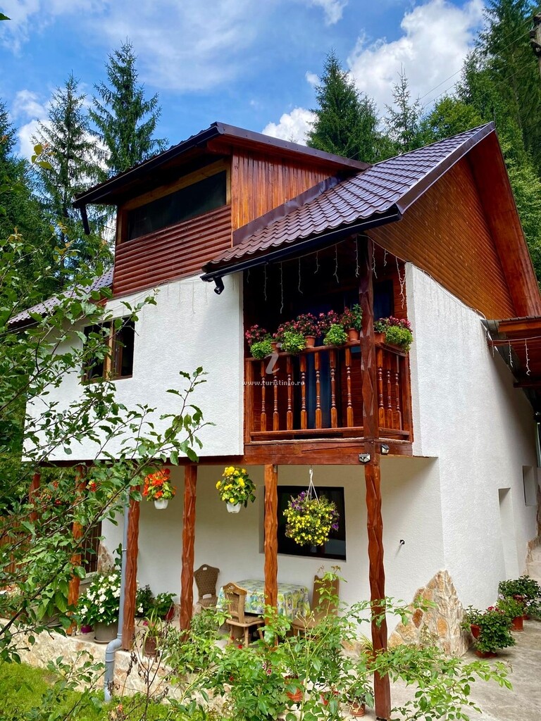 Cabana Stânca Căprioarei