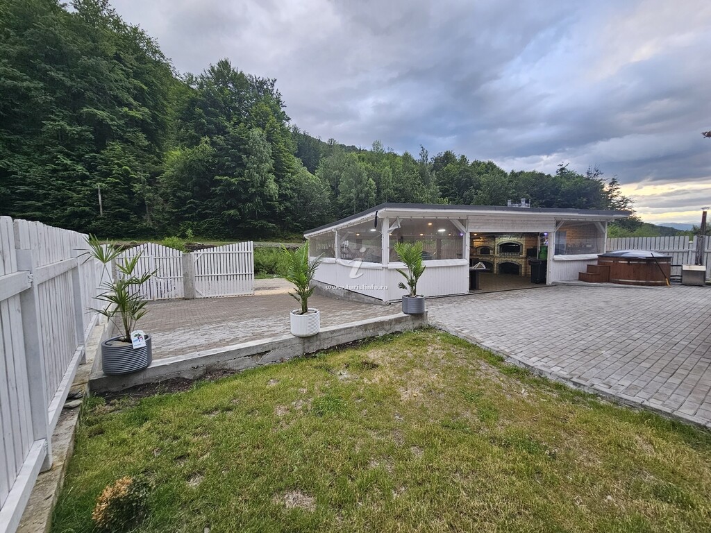 Cabana Denis & Kevin Jieț