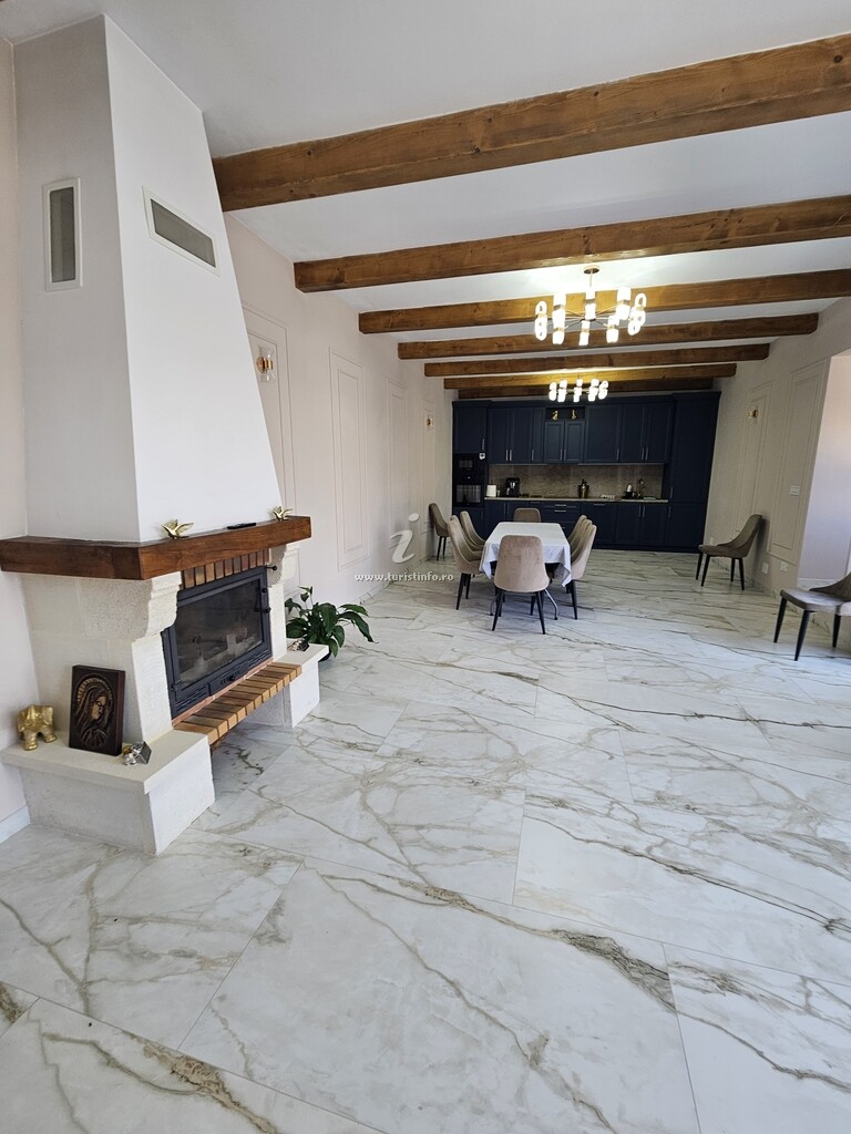 Casa de vacanță V-House