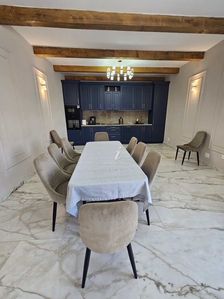 Casa de vacanță V-House