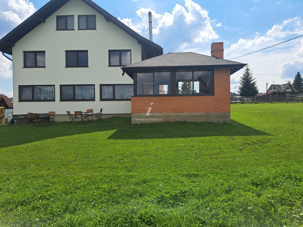 Casa Adiță