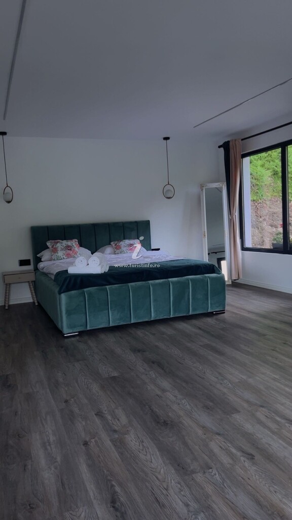 Cabana Cuibul lui Răzvan