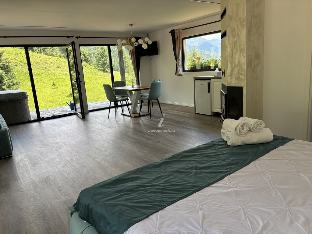 Cabana Cuibul lui Răzvan