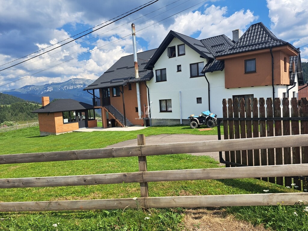 Casa Adiță