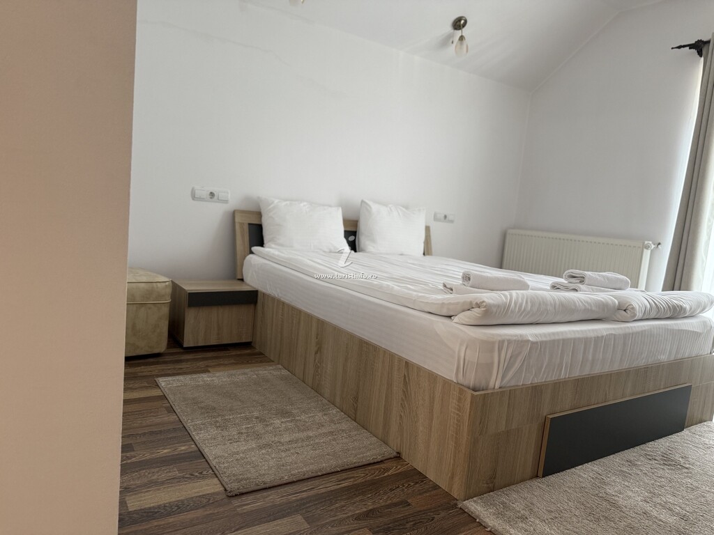 Camere de închiriat Foișor