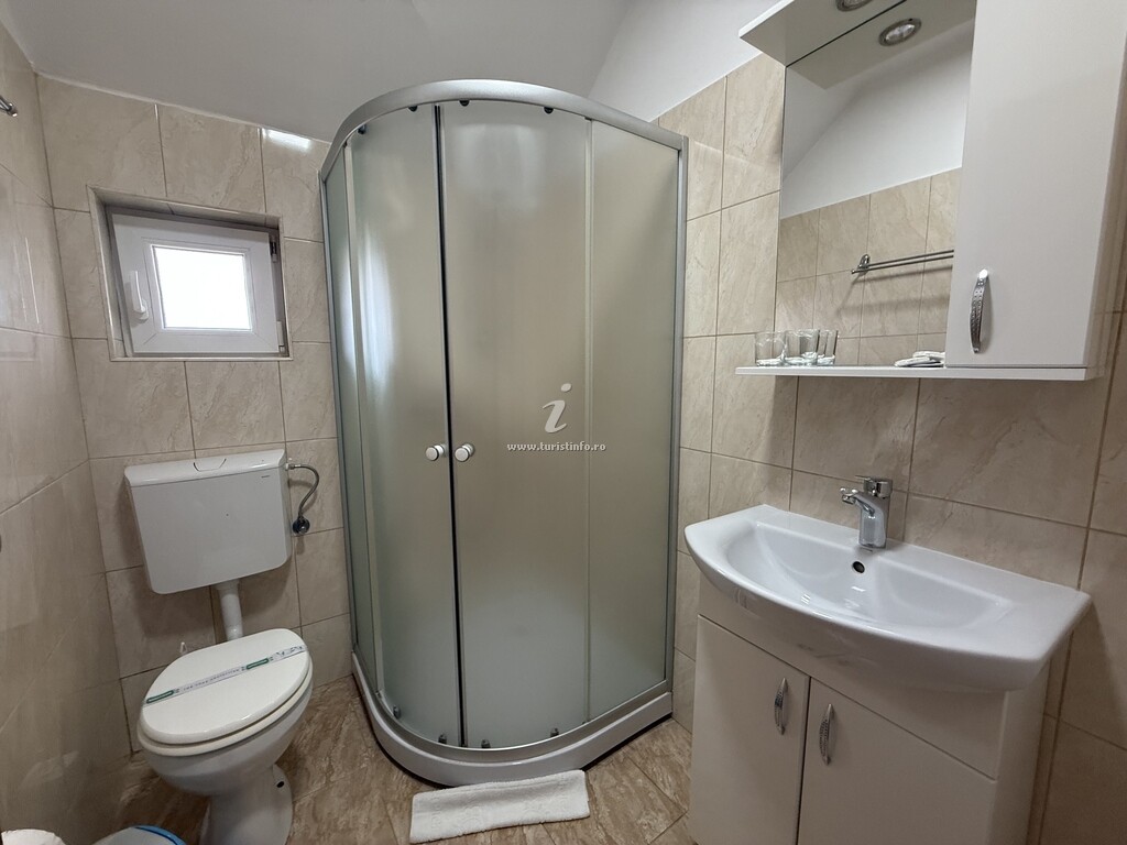 Camere de închiriat Foișor