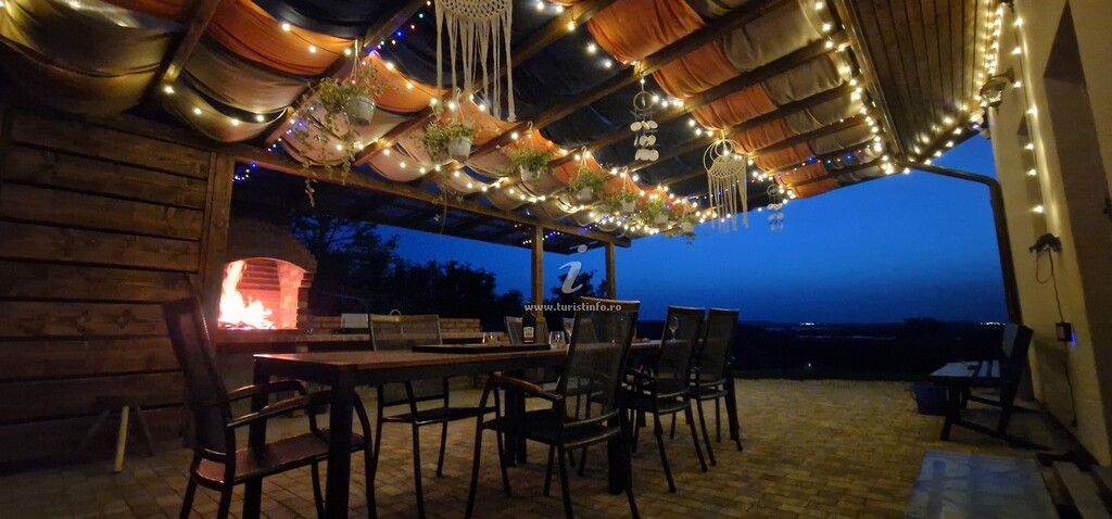 Camere de închiriat Delta Moesia