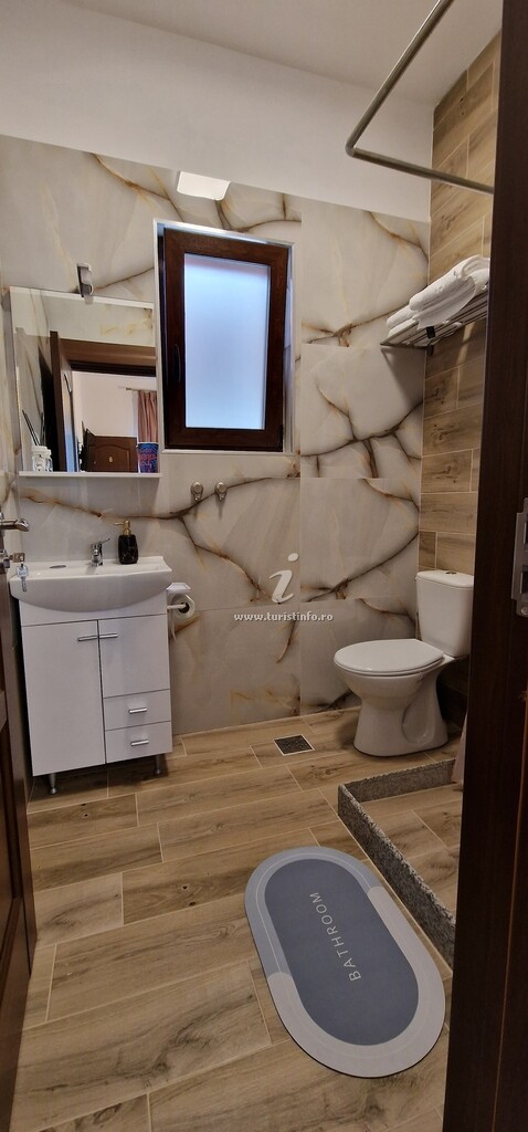 Camere de închiriat Delta Moesia