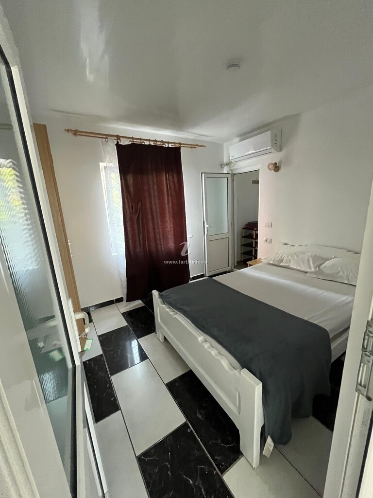 Camere de închiriat Happy House