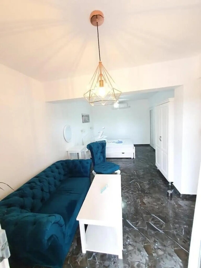 Camere de închiriat Casa Carmen