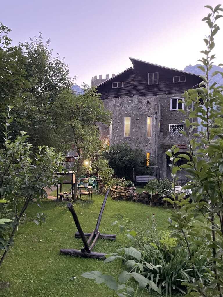 Pensiunea Cetatea Caraiman