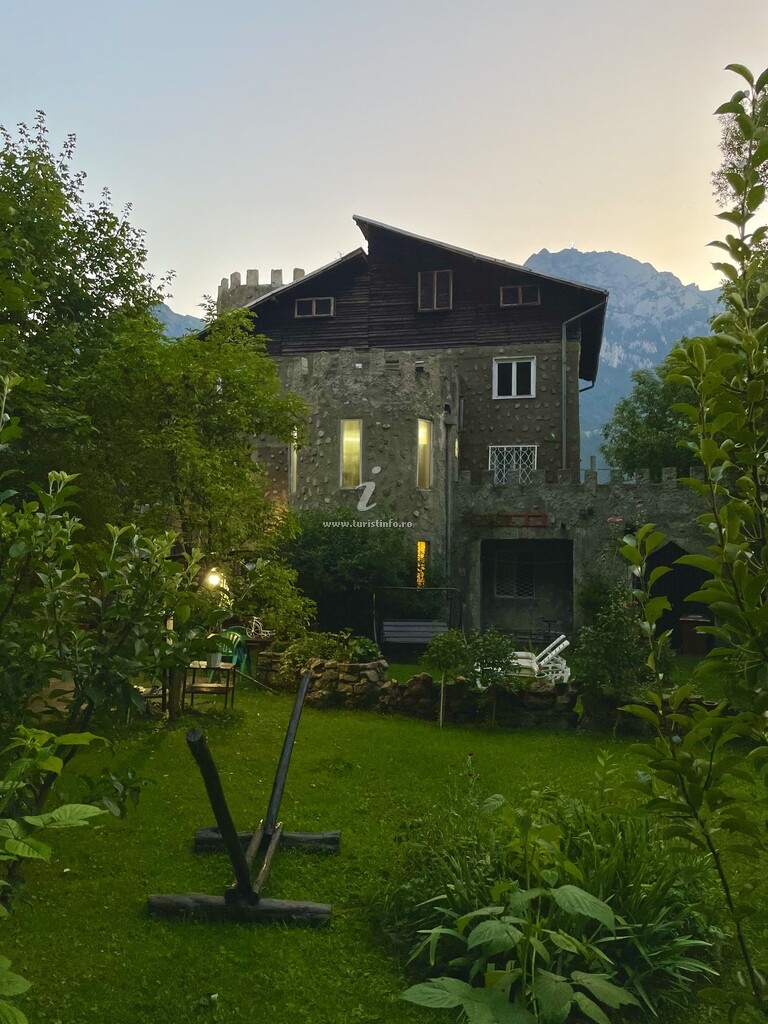Pensiunea Cetatea Caraiman