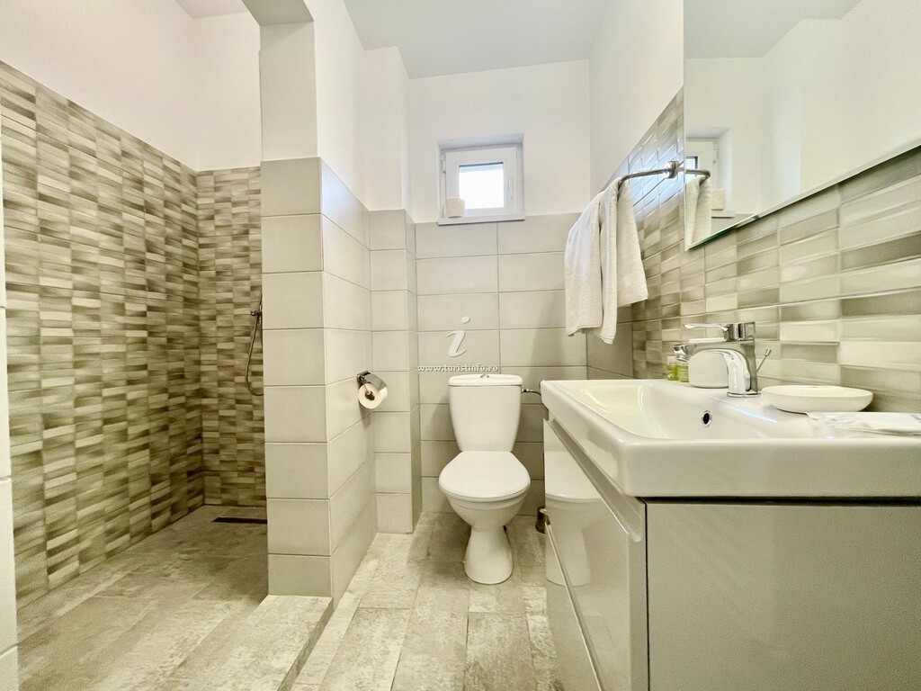 Vila Panduri 23