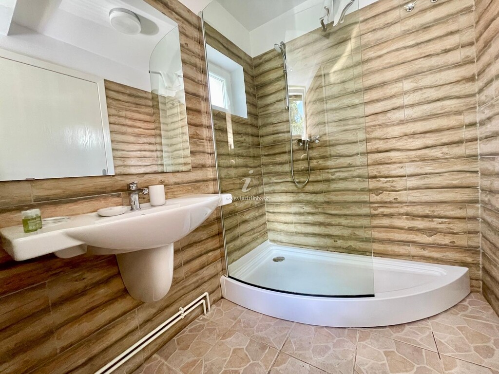 Vila Panduri 23