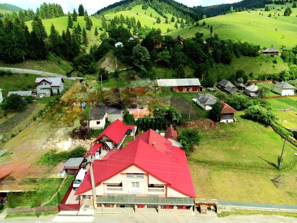 Camere de închiriat La Rozica