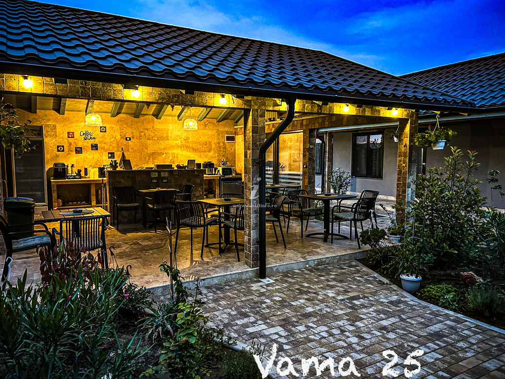 Camere de închiriat Vama 25