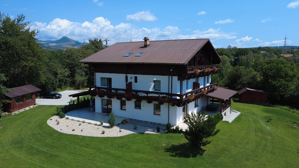 Casa Tirol