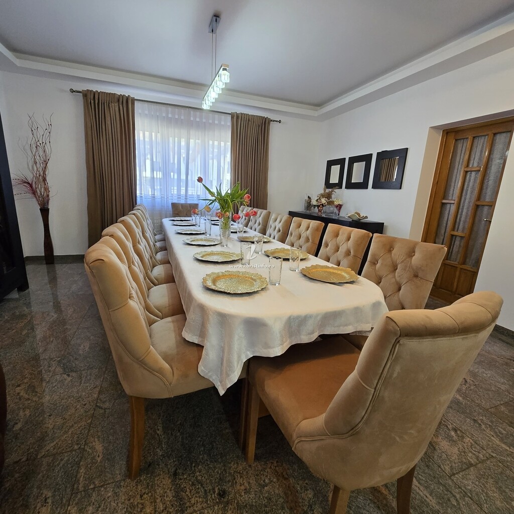 Casa cu Flori