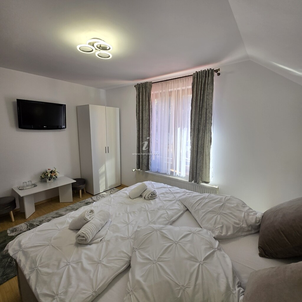 Casa cu Flori