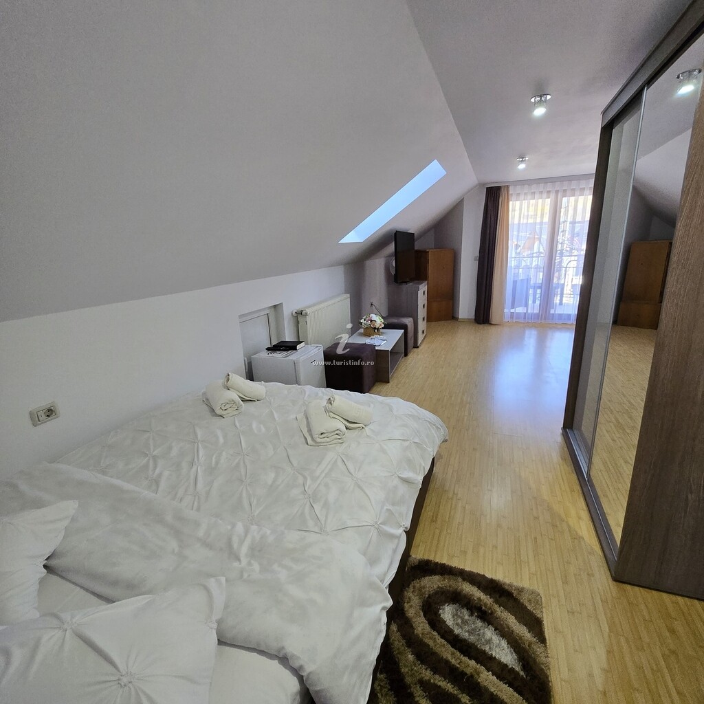 Casa cu Flori