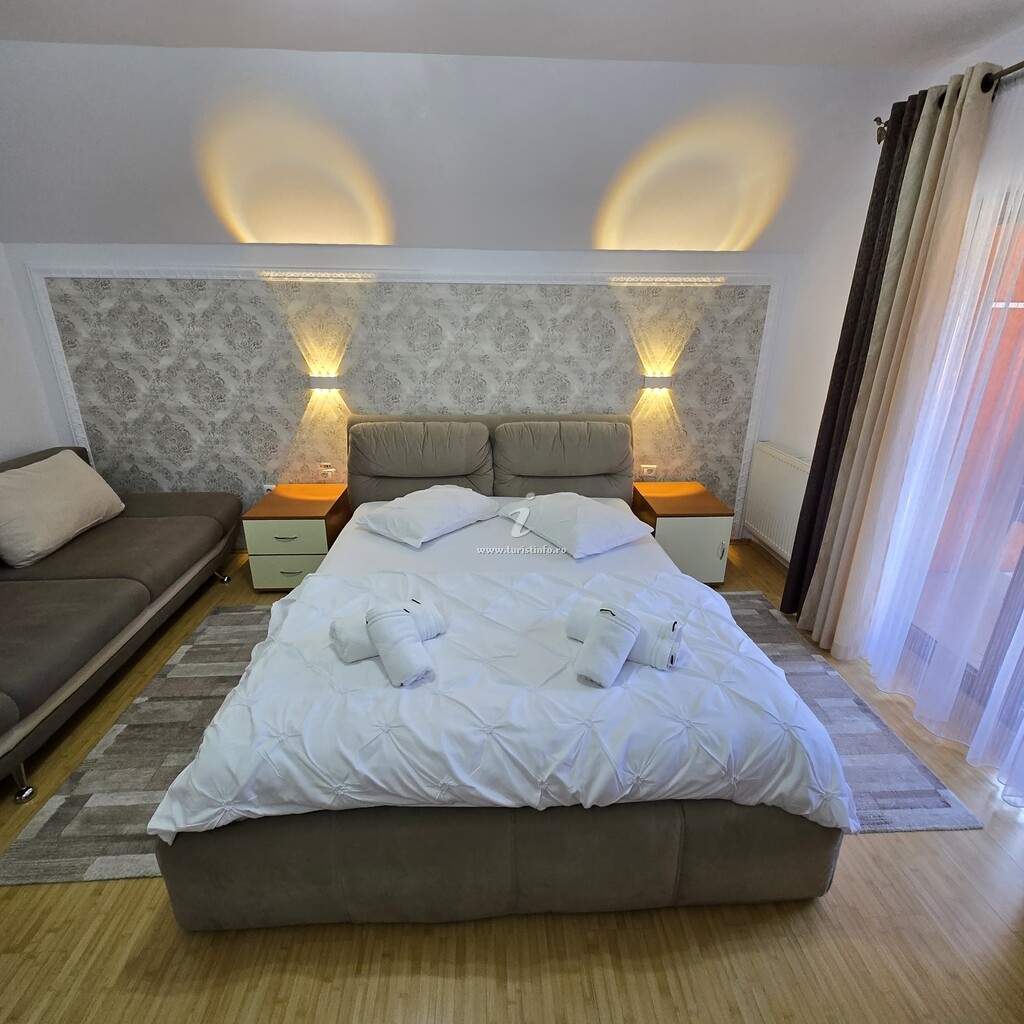 Casa cu Flori