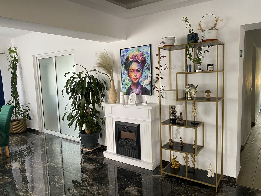 Camere de închiriat Cleo