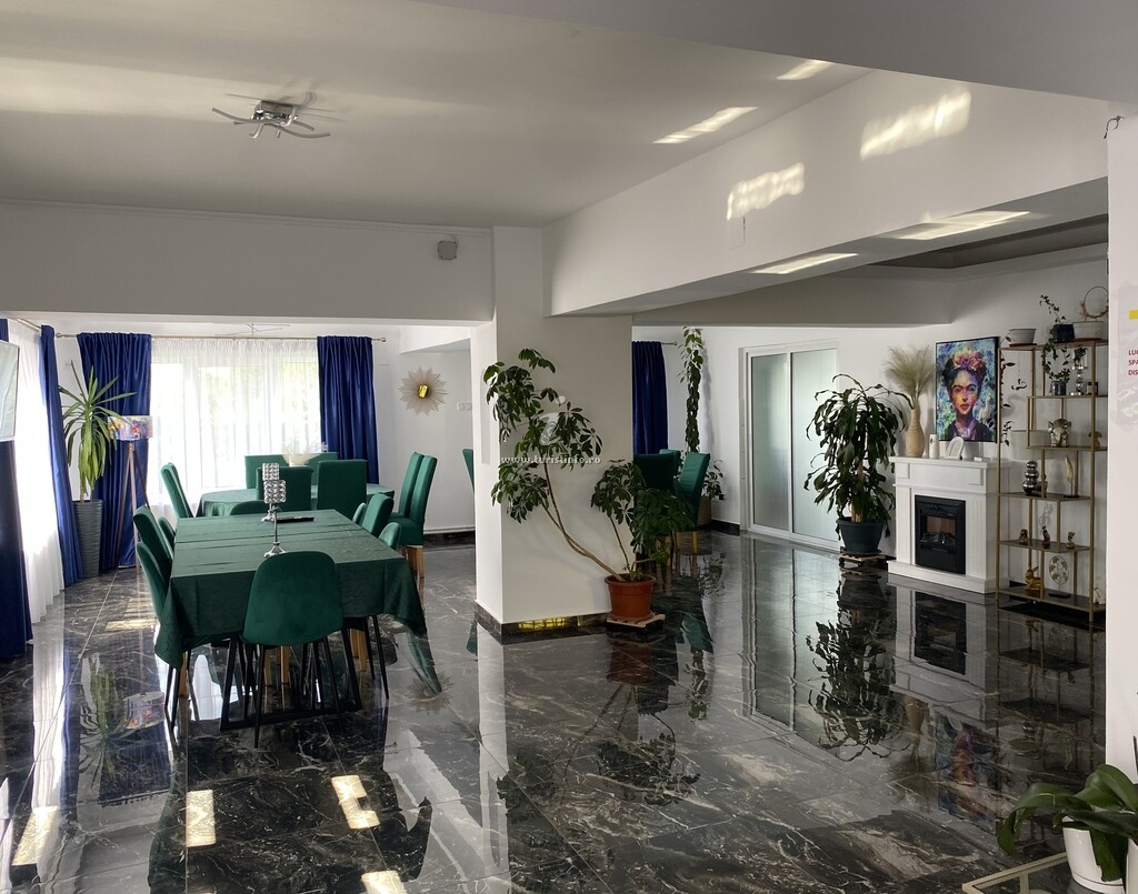 Camere de închiriat Cleo