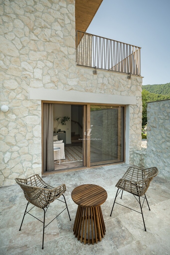 Stone Nest