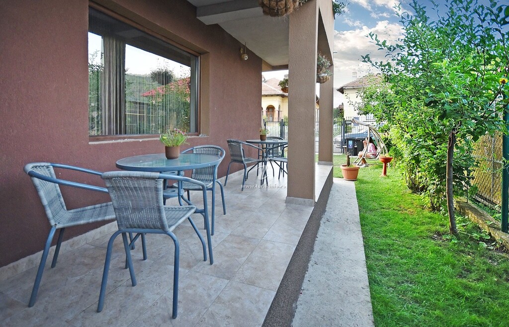Pensiunea Dania & Petru Residence