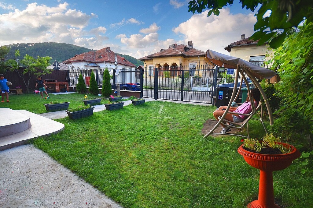 Pensiunea Dania & Petru Residence