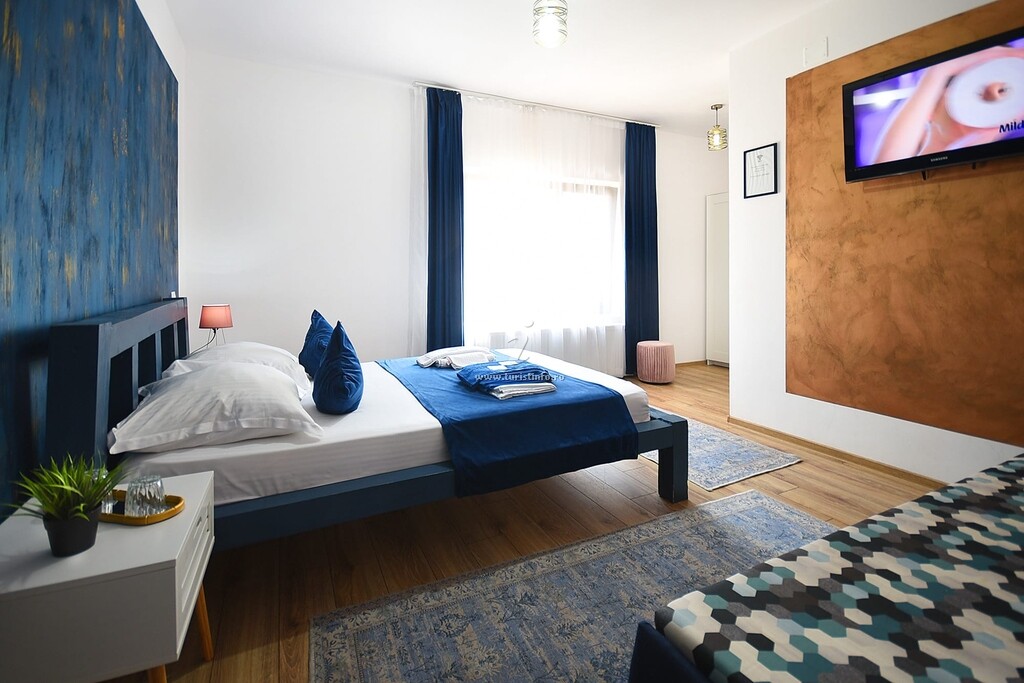 Pensiunea Dania & Petru Residence