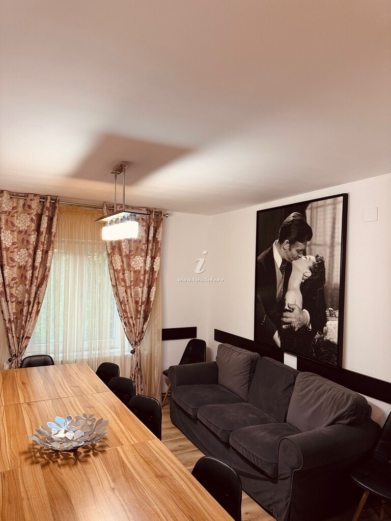 Casa cu Cireș