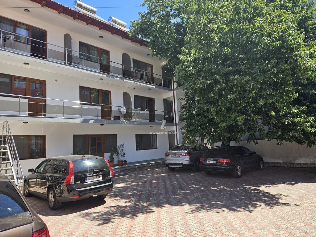 Casa Mateius
