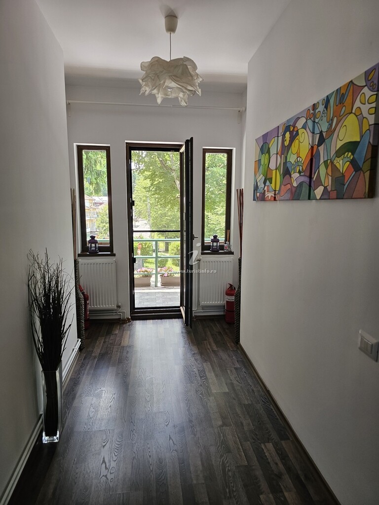 Camere de închiriat Laura Villa