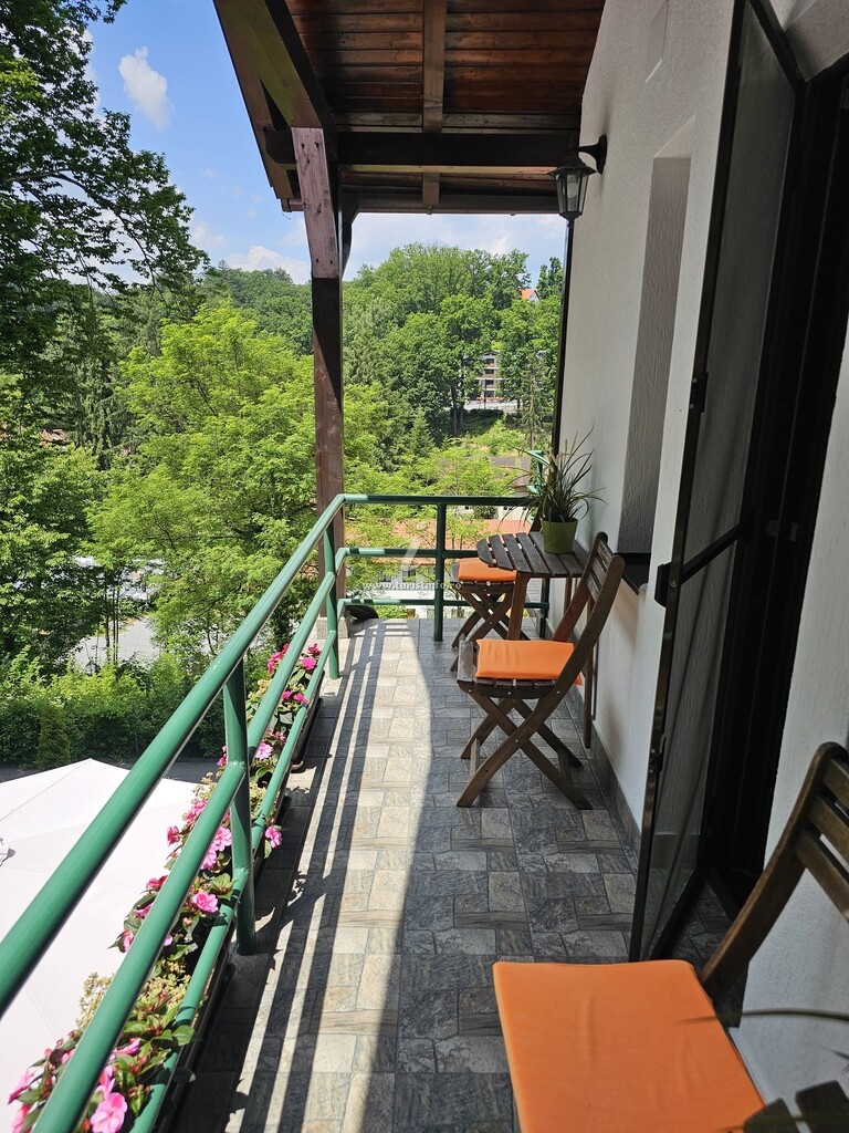 Camere de închiriat Laura Villa
