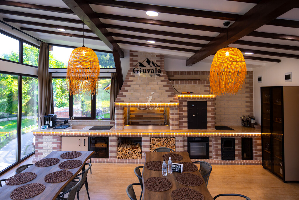 Casa de vacanță Giuvala by BNZ