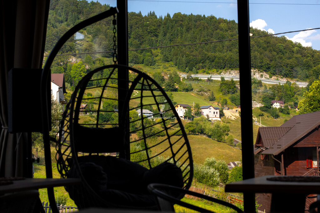 Casa de vacanță Giuvala by BNZ