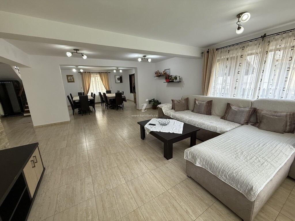Casa Emi