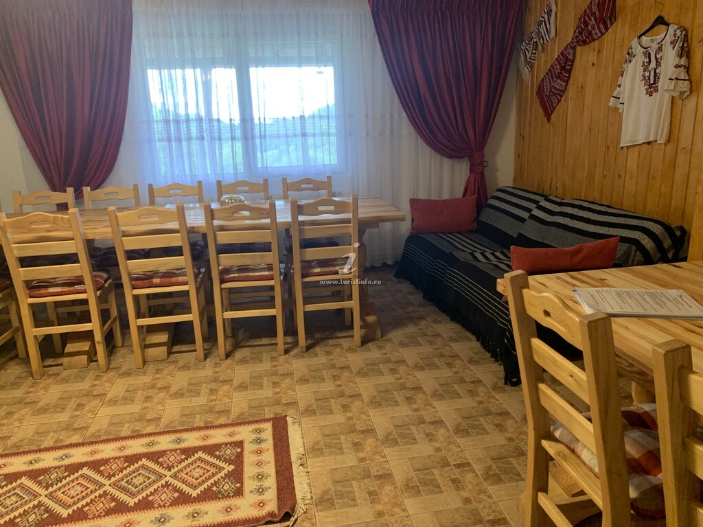 Pensiunea Poiana Mărului