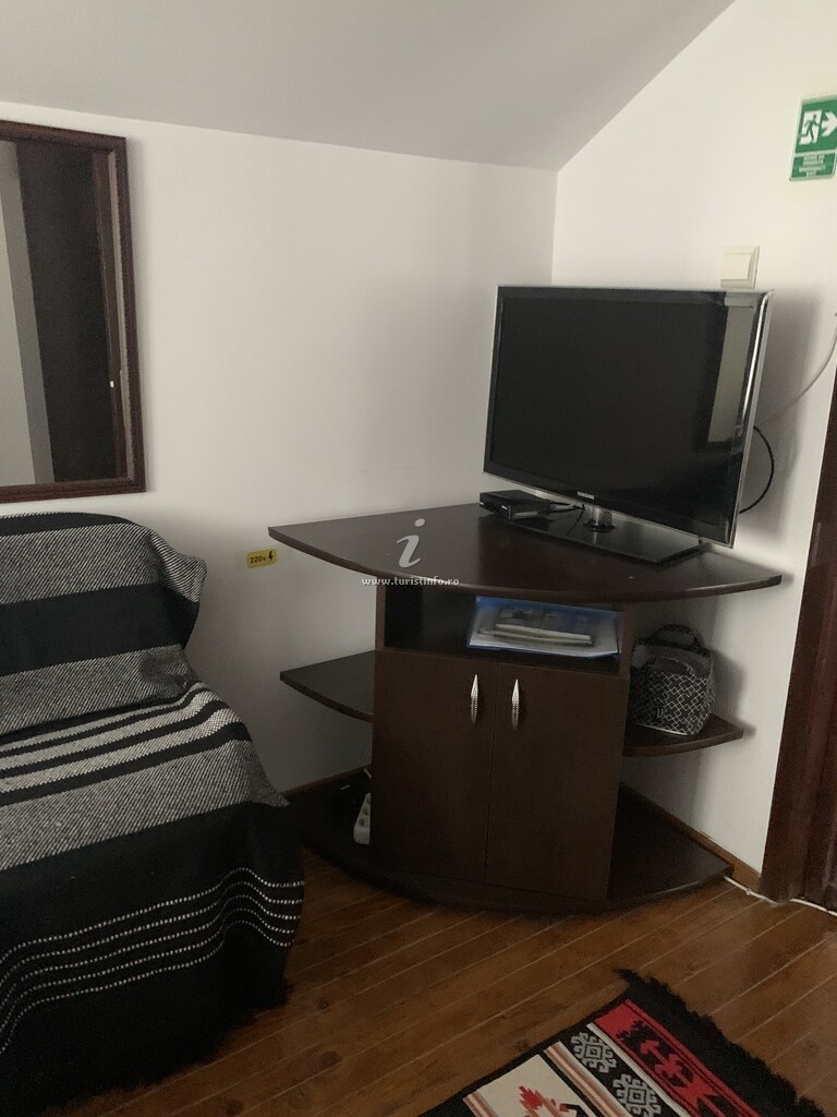 Pensiunea Poiana Mărului