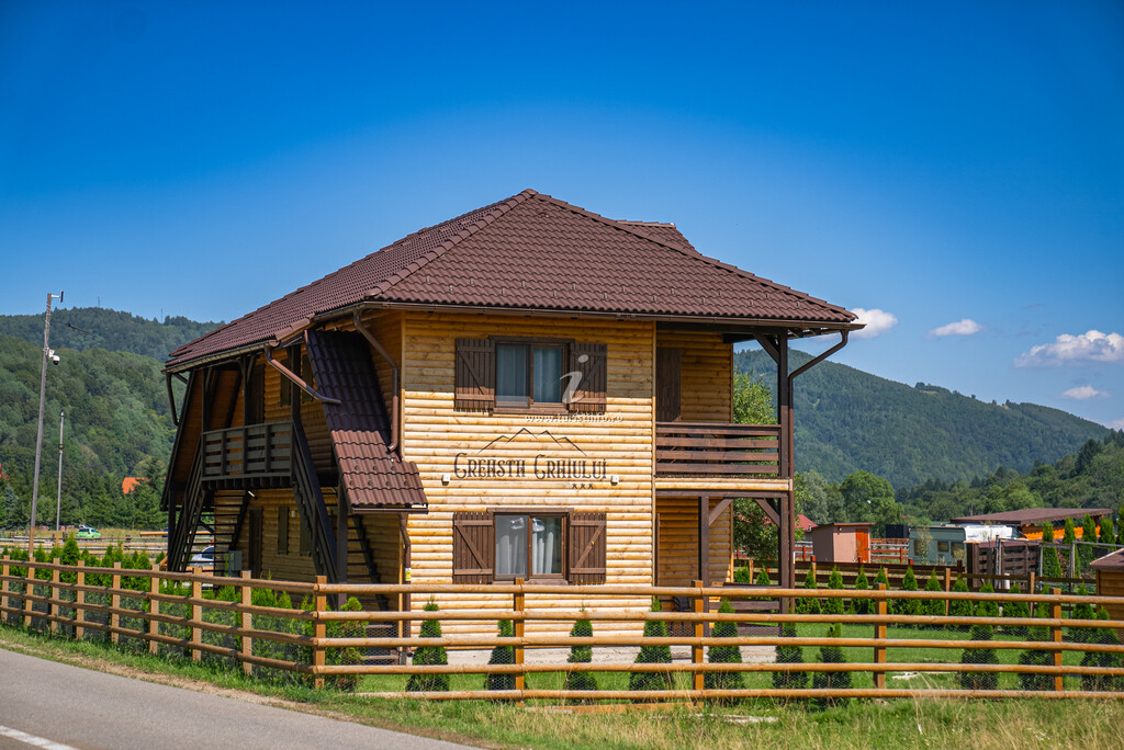 Apartamente Creasta Craiului