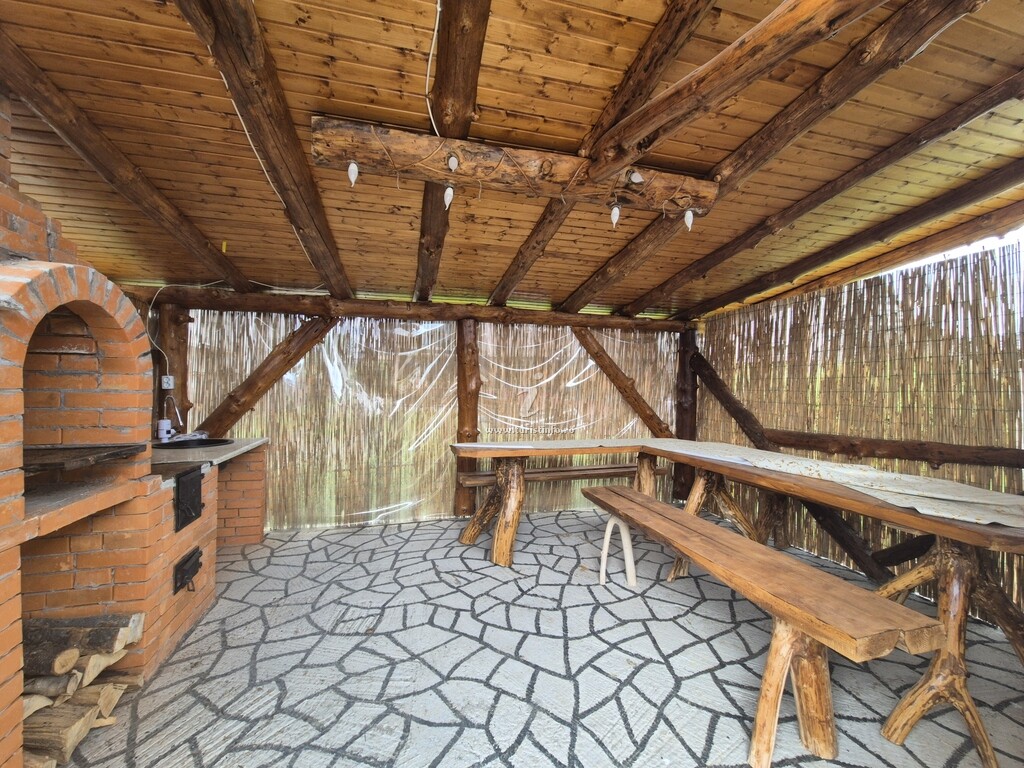 Casa Vraja